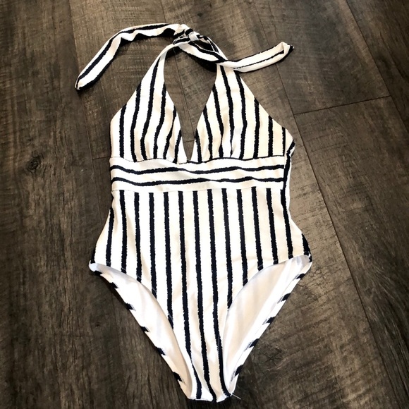 CUPSHE NAVY/WHITE STRIPED ONE PIECE BATHING SUITE SIZE M - Picture 1 of 5
